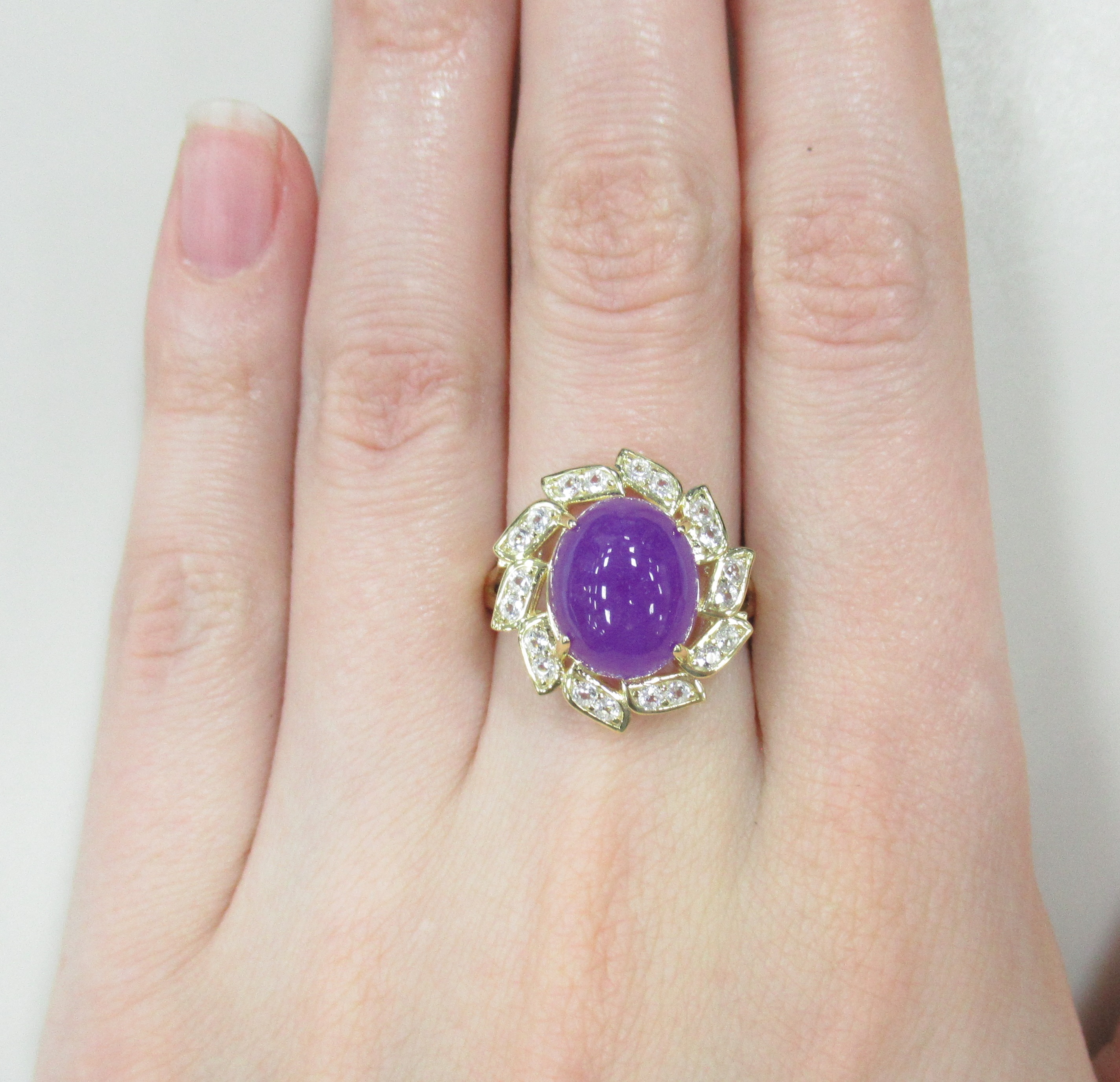 Серебряное кольцо с лавандовым жадеитом